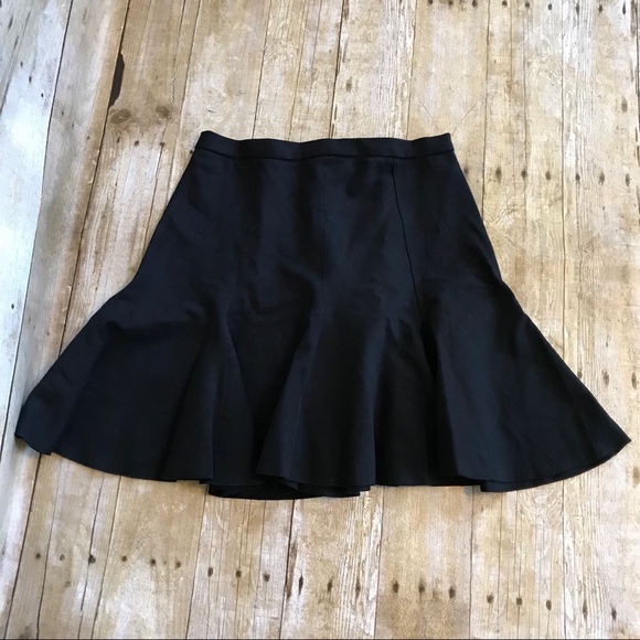 Halston Heritage fit and flare black skirt Sz 2 - Picture 1 of 4